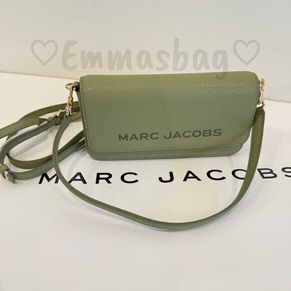 Marc Jacobs Handbags - Marc Jacobs Mini Chain Bag 4F5SMN002S01 Reed $268